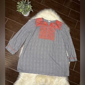 Layerz Clothing black & white houndstooth burnt orange embroidery peasant top